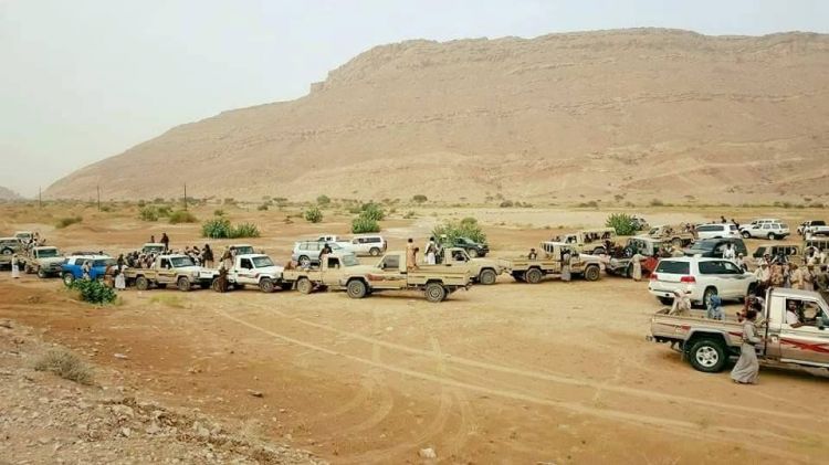 اليمن الان وصول تعزيزات عسكرية للحوثيين الى صرواح مأرب