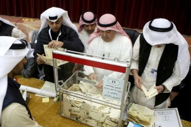 المعارضة الكويتية امام تحدي الوحدة بعد العودة القوية الى مجلس الامة