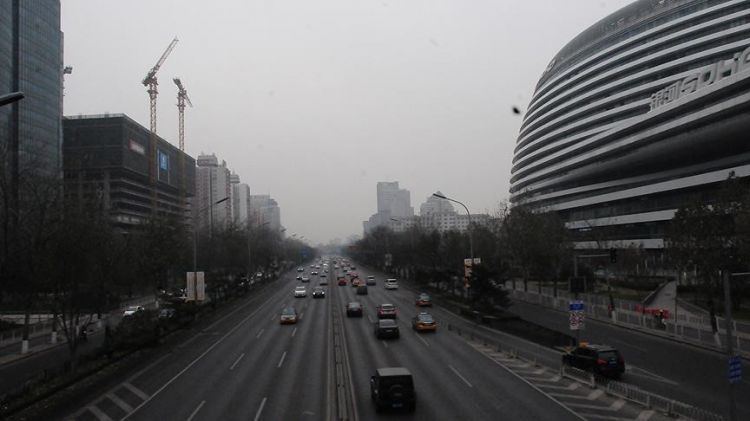 تلوث الهواء بالصين يتجاوز حد السلامة
