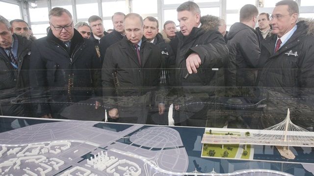 Putin türklərin tikdiyi körpüyə heyran qaldı VİDEO
