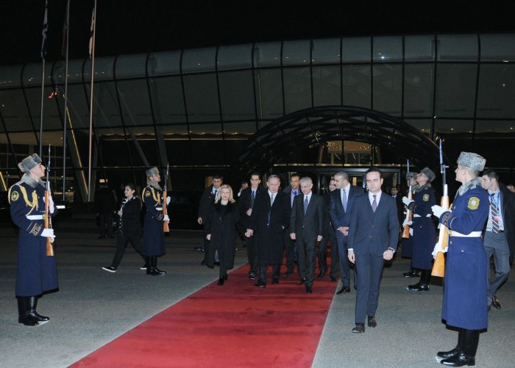 رئيس الوزراء الإسرائيلي ينتانياهو ينهي زيارته للعمل إلى أذربيجان