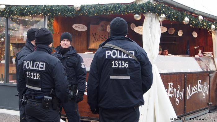 الهجوم على سوق برلين: الشرطة الألمانية تبحث عن تونسي مشتبه به