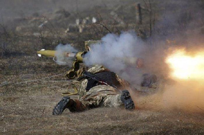 Donbasda şiddətli döyüşlər gedir Xeyli ölən var - FOTOLAR
