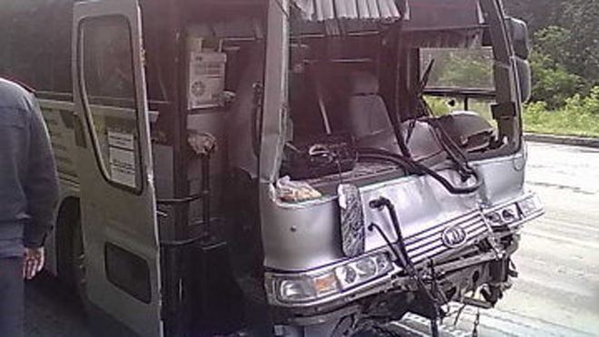 Ekvadorda iki avtobus toqquşub 19 nəfər ölüb