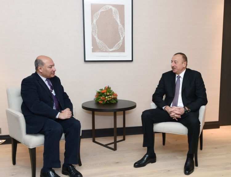 Azərbaycan Prezidenti İlham Əliyev Davosda Avropa Yenidənqurma və İnkişaf Bankının prezidenti ilə görüşüb