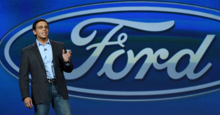 Ford bets $1B on self-driving car startup