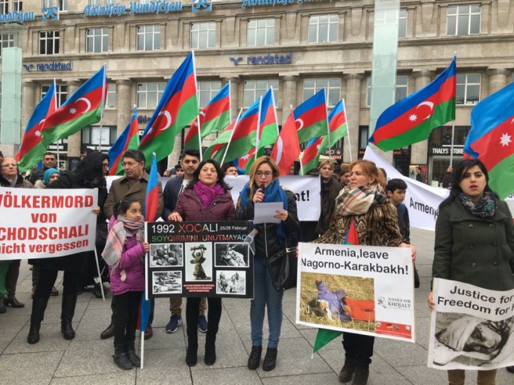 Azerbaijanis stage rally in Cologne to commemorate Khojaly genocide