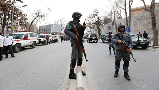 Kabul military hospital 'under attack'