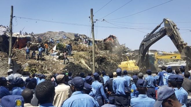 Ethiopia's rubbish landslide kills 15 in Addis Ababa