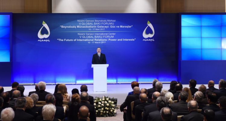 الرئيس الأذربيجاني يحضر افتتاح منتدى باكو الدولي الخامس