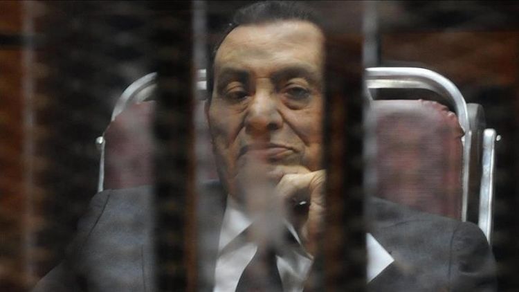 مبارك يغادر المستشفى عائدا لمنزله شرقي القاهرة
