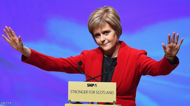 رسميا.. اسكتلندا تطلب إجراء "استفتاء الاستقلال"