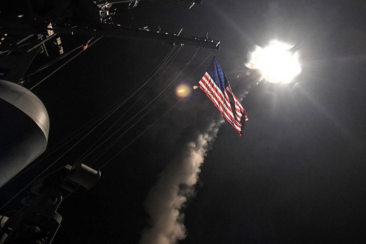 .الخبير السياسي الروسي حول الضربة الصاروخية الأمريكية على سوريا: "حتى أوباما لم يتجاسر على هذا أبداً"