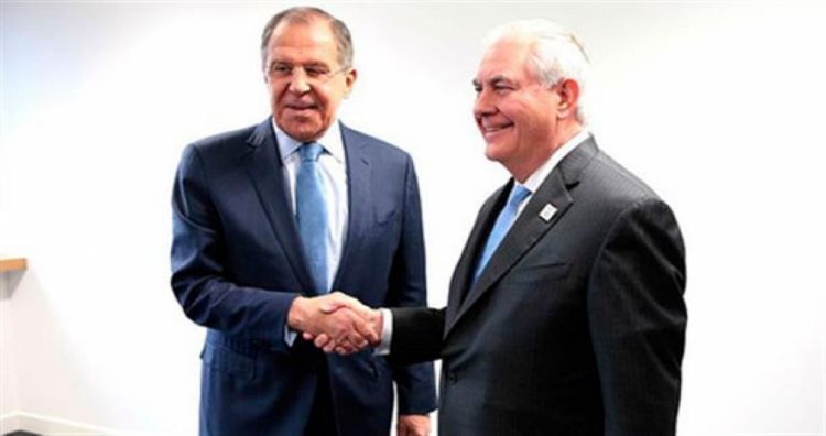 خلال لقاء تيلرسون مع بوتين ولافروف في موسكو.. توافق على محاربة الإرهاب وخلاف على مصير الأسد