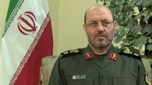 وزير الدفاع الإيراني: الإرهابيون في العالم يرتكبون جرائمهم بأسلحة أمريكية