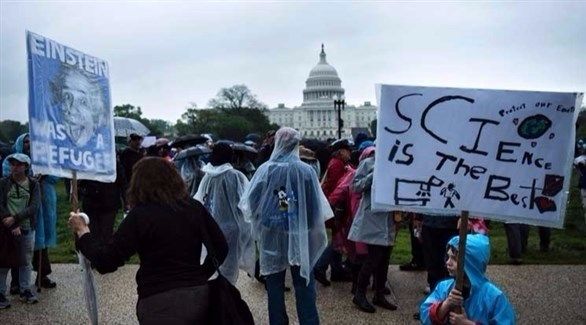 آلاف المتظاهرين في الولايات المتحدة دعماً للبحث العلمي