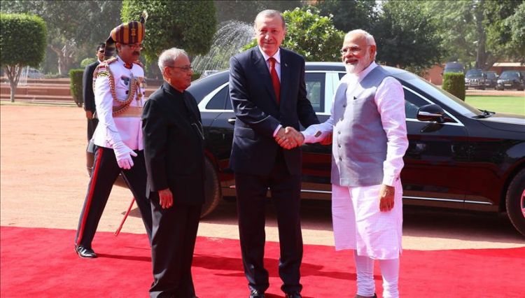 الرئيس الهندي يستقبل أردوغان في نيودلهي