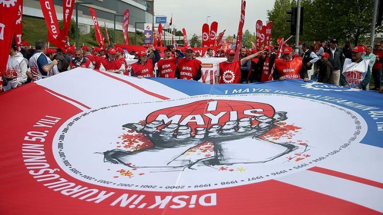 مسيرات واحتفالات في إسطنبول بمناسبة يوم العمال