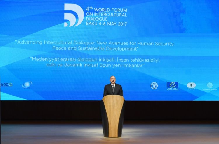 الرئيس الأذربيجاني يحضر افتتاح الدورة الرابعة للملتقى العالمي للحوار بين الثقافات