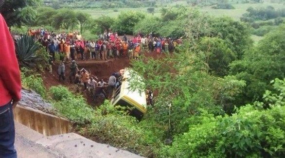 مقتل 35 في تحطم حافلة مدرسية صغيرة في تنزانيا