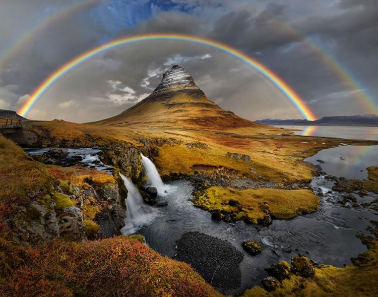 أرض غامض في العالم... آيسلندا