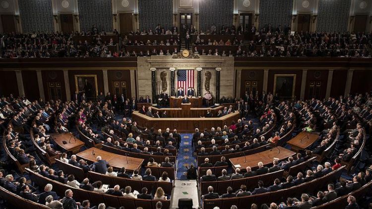 مجلس النواب الأمريكي يقر تشريع لفرض عقوبات اقتصادية على داعمي "الأسد"