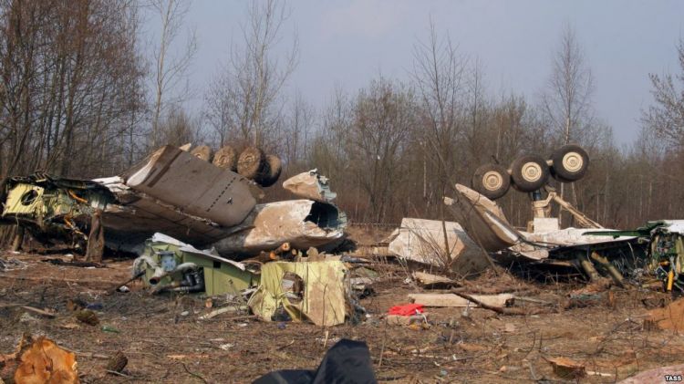В Польше в могиле жертвы крушения Ту-154 нашли останки 7 человек