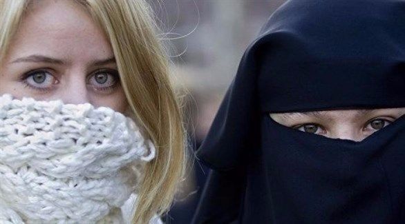 ألمانيا تخطط لحظر ارتداء النقاب أثناء القيادة