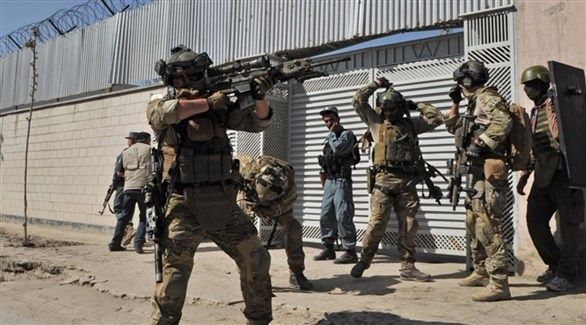السلطات الأفغانية تغلق وسط كابول بعد اشتباكات كثيفة
