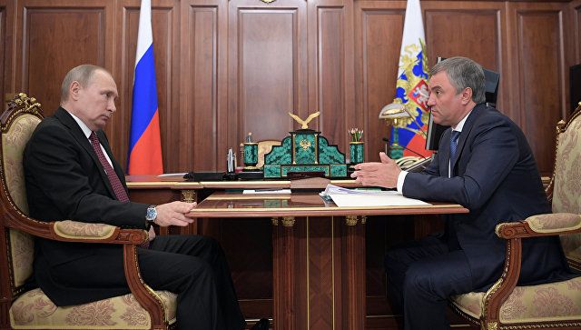 Путин предложил приносить клятву при вступлении в российское гражданство
