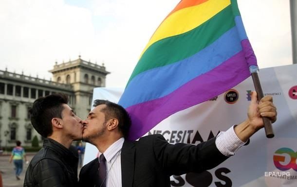 Церковь Шотландии разрешила однополые браки