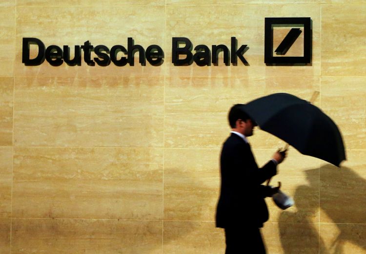 Deutsche Bank отказался предоставлять данные о транзакциях Трампа