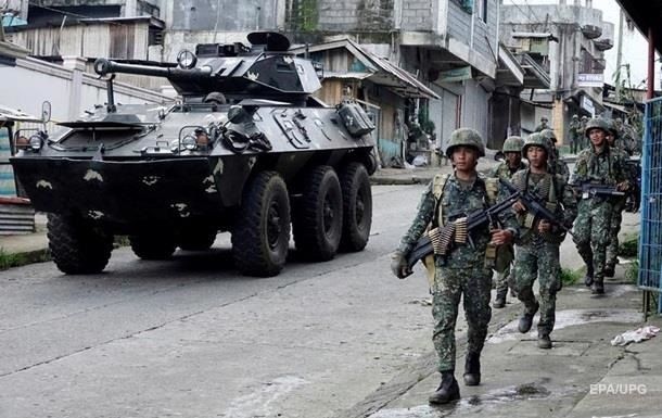 США помогают Филиппинам освободить захваченный ИГИЛ город
