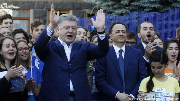 Киевляне празднуют вступление в силу безвизового режима с ЕС