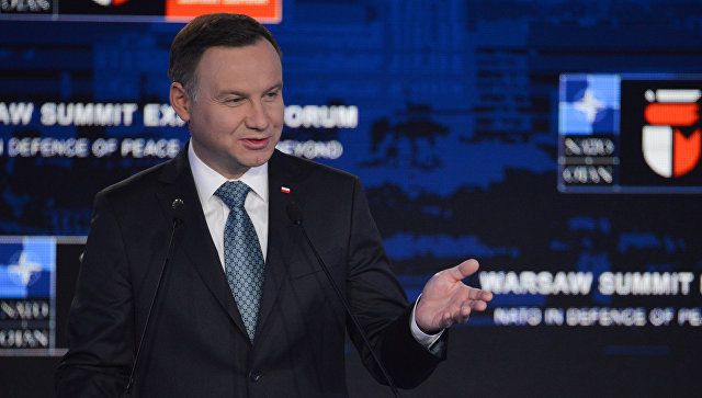 Глава Польши хочет обсудить с Трампом увеличение военного присутствия США