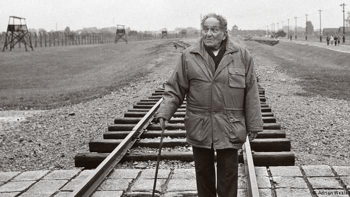 Why one of the last remaining Auschwitz survivors wrote a memoir decades later