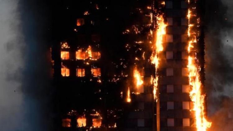 حريق هائل في واحد من أكبر الأبراج السكنية في لندن