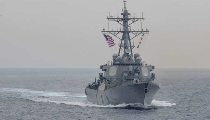 Японская береговая охрана сообщила о 7 пропавших моряках с эсминца США