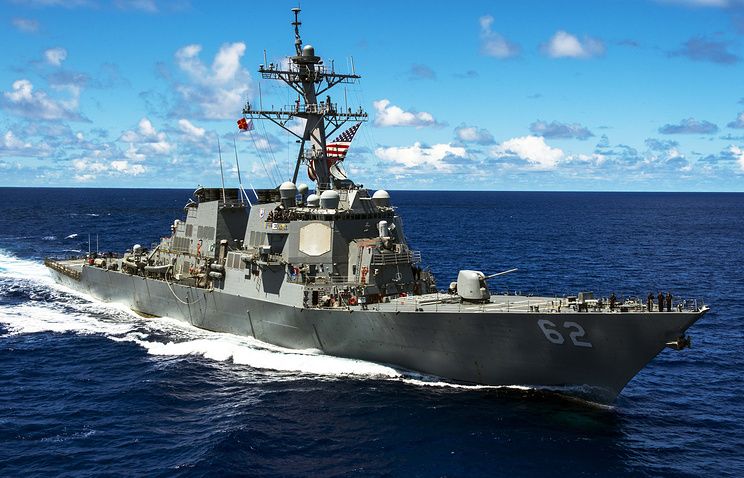 Пентагон подтвердил информацию о ранениях командира эсминца ВМС США