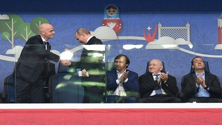 بوتين يشكر الفيفا على دعم روسيا في تنظيم كأس القارات