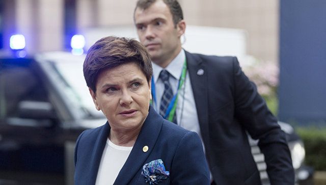 Волна терактов - следствие миграционной политики ЕС, считает премьер Польши