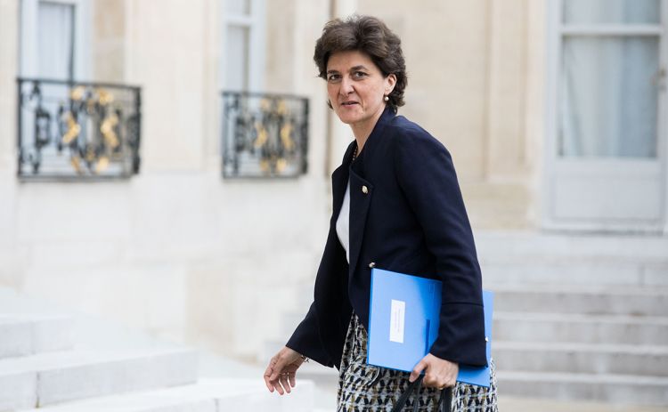 Министр обороны Франции подала в отставку из-за угрозы расследования