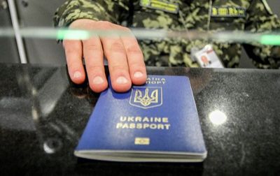 За две недели безвиза в ЕС не пустили 33 украинца