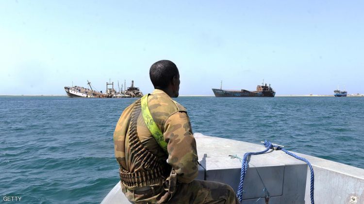 انفجار في سفينة قبالة ساحل الصومال