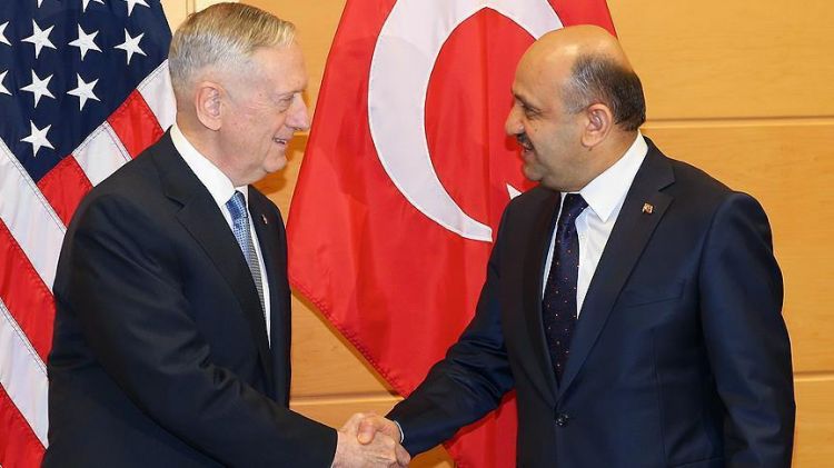وزير الدفاع التركي يلتقي نظيره الأمريكي الأربعاء