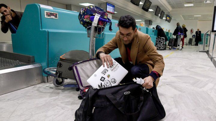 США усовершенствуют меры безопасности, чтобы не запрещать ноутбуки при перелетах