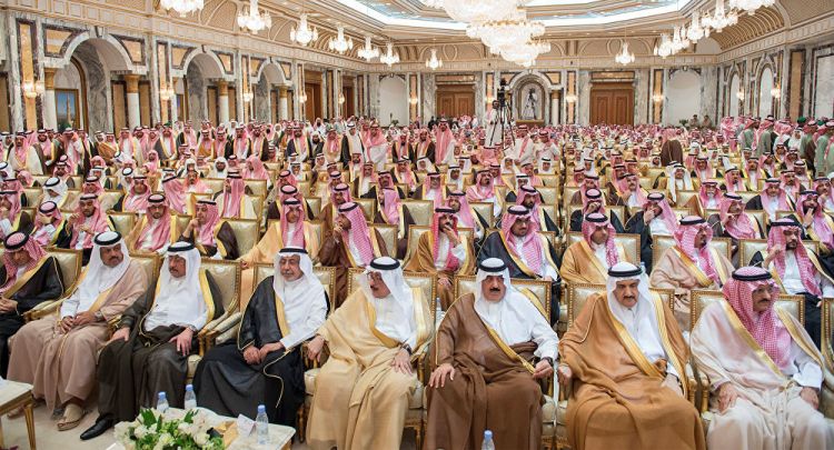 مجلة أمريكية تكشف...ماذا يحدث في البيت الملكي السعودي