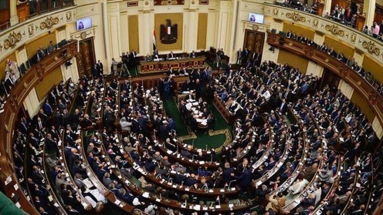 البرلمان المصري يرفض المشاركة بمؤتمر مناهض لإيران في باريس