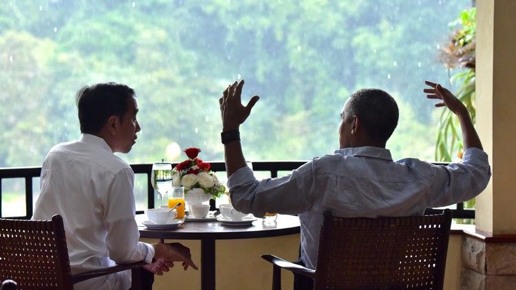 أوباما يدعو الإندونيسيين إلى التصدي للسياسة العنصرية