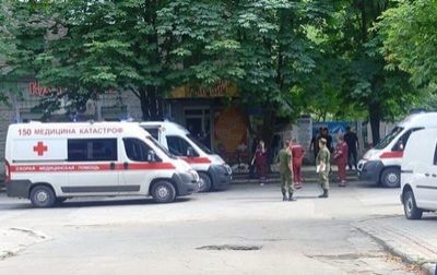 В ЛНР заявили о двух взрывах в центре Луганска